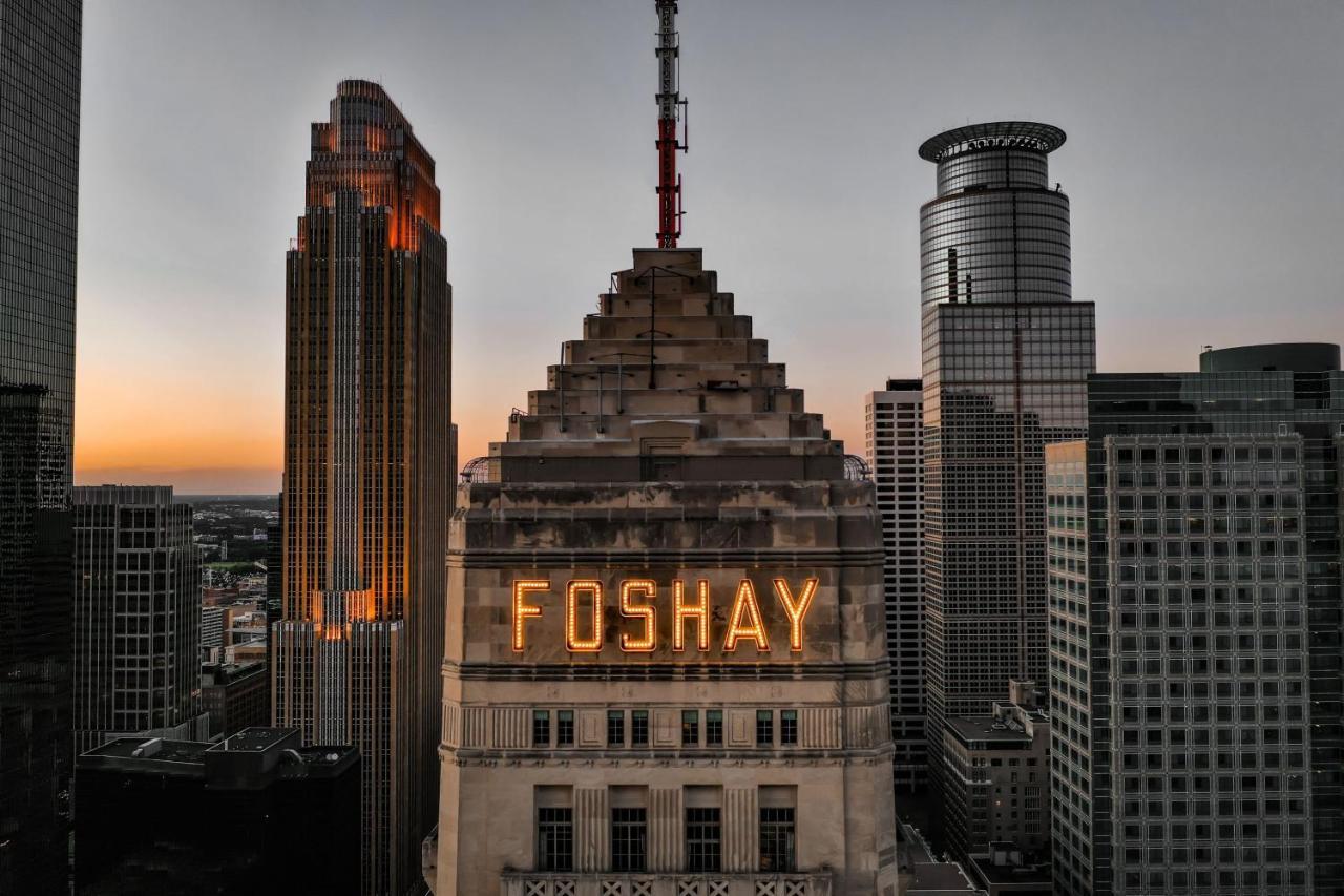 W Minneapolis - The Foshay Екстериор снимка